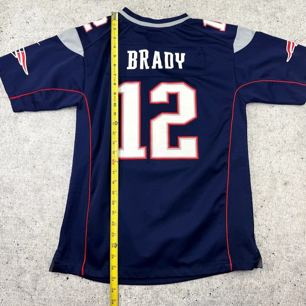 Nike New England Patriots Tom Brady 12 Jersey Kids Large 14-16 Navy Blue NFL